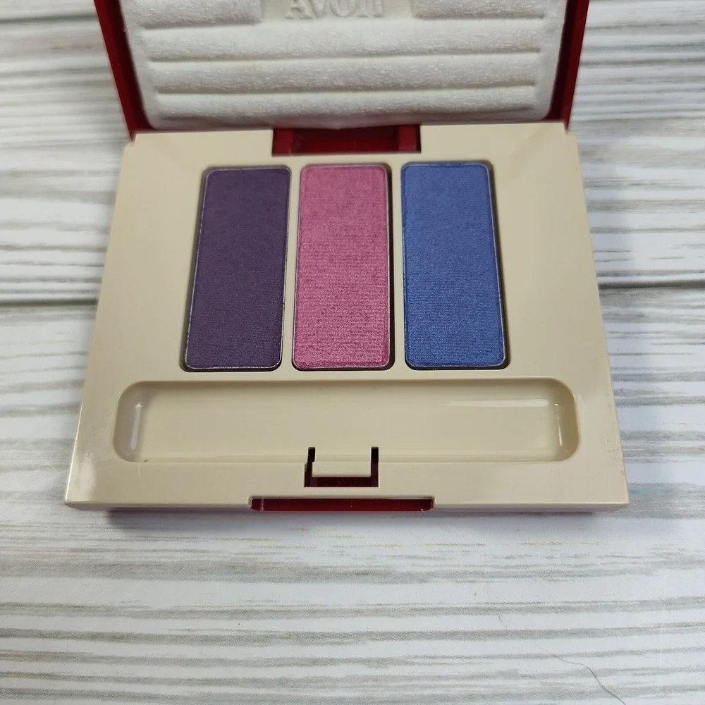 Avon Silk Finish Eyeshadow Trio Vintage 1988‎ Collection #2 Purple Pink Violet
